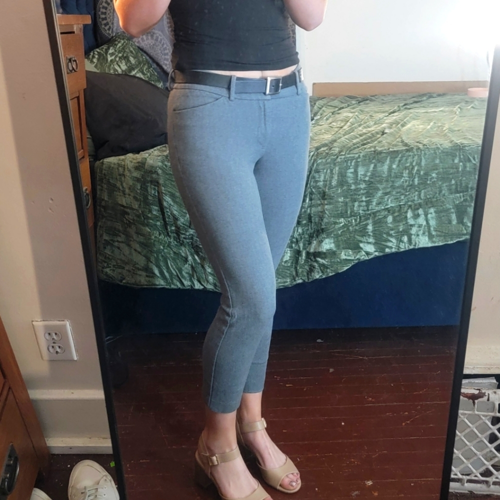 Gray Crop Dress Pant sz 4